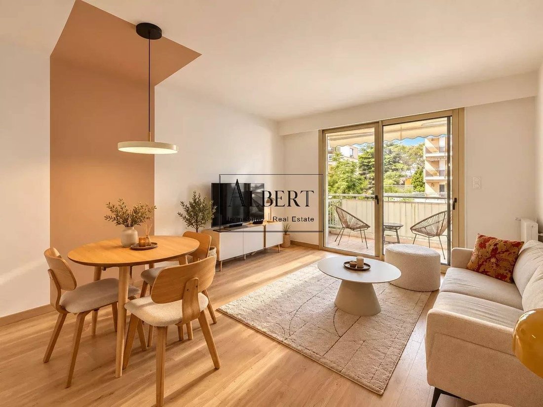 Apartment in Cannes, Provence-Alpes-Côte d'Azur, France 1 - 18966297