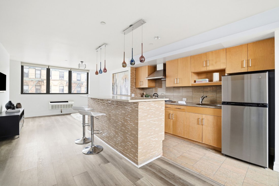 Condo in New York, New York, United States 4 - 18973400
