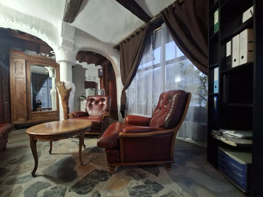 House in Sion, Valais/Wallis, Switzerland 4 - 18969057