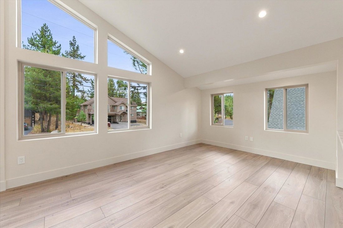 House in Truckee, California, United States 5 - 18972671