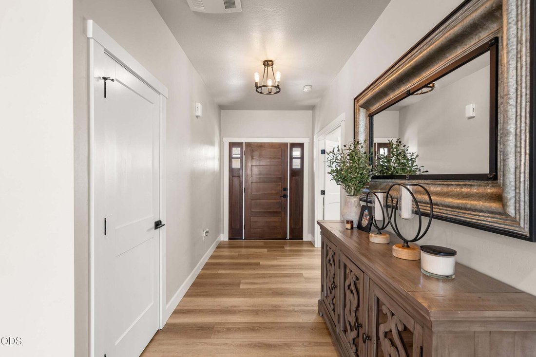 House in Medford, Oregon, United States 3 - 18969032