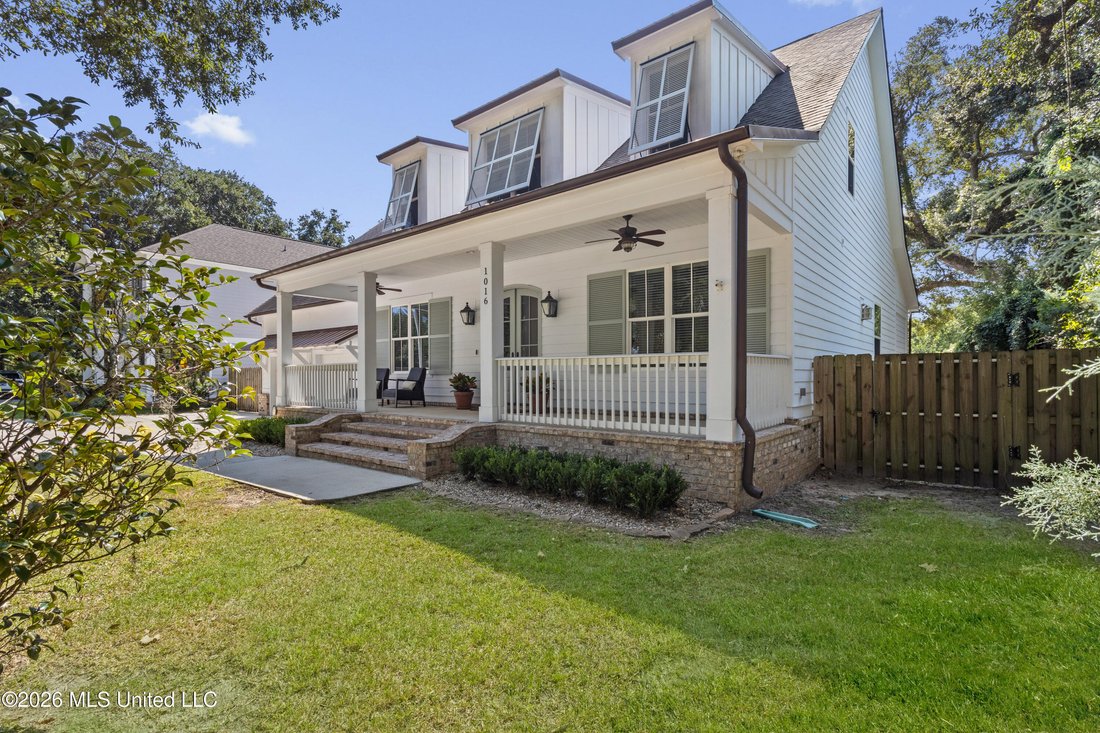 House in Ocean Springs, Mississippi, United States 2 - 18969620