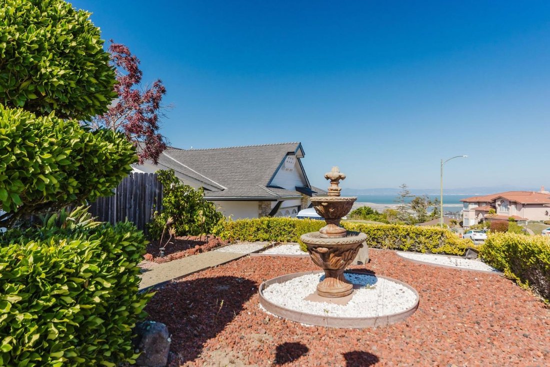 House in Millbrae, California, United States 5 - 18968732