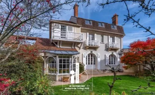 Estate in Hericy, Ile-de-France, France 1