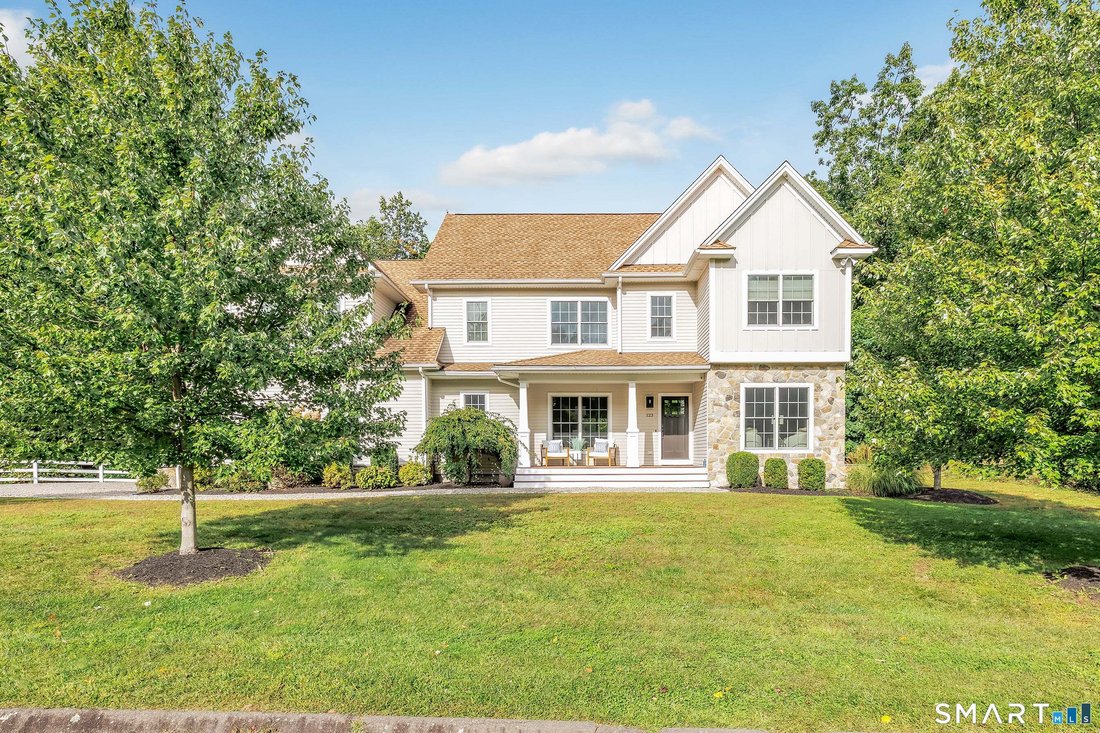 House in Monroe, Connecticut, United States 2 - 18973414