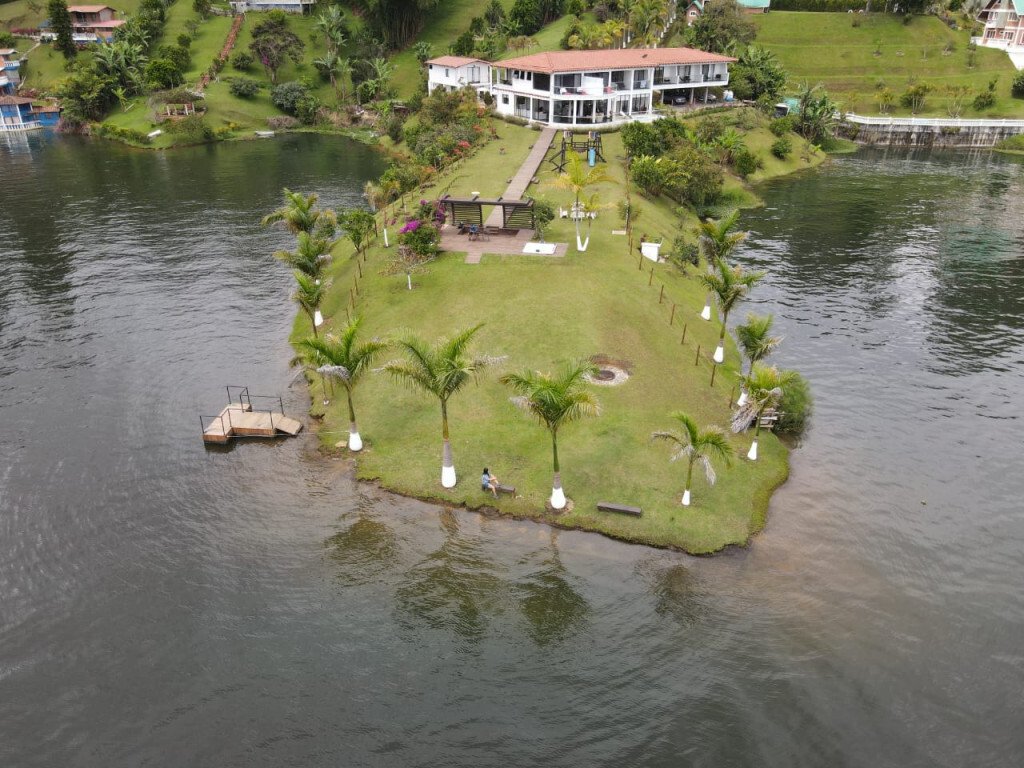 Finca in El Peñol, Antioquia, Colombia 2 - 18974252