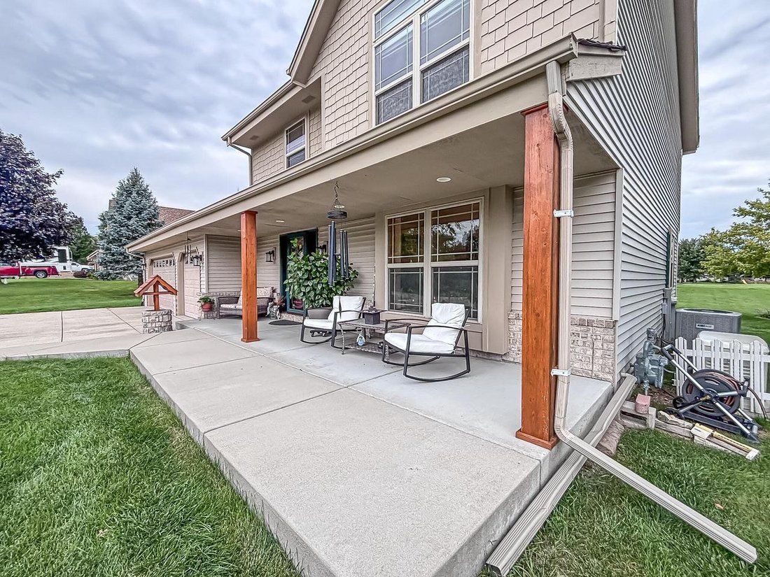 House in Menomonee Falls, Wisconsin, United States 3 - 18964670