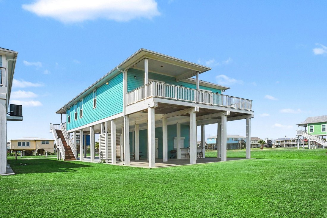 House in Galveston, Texas, United States 2 - 18970475