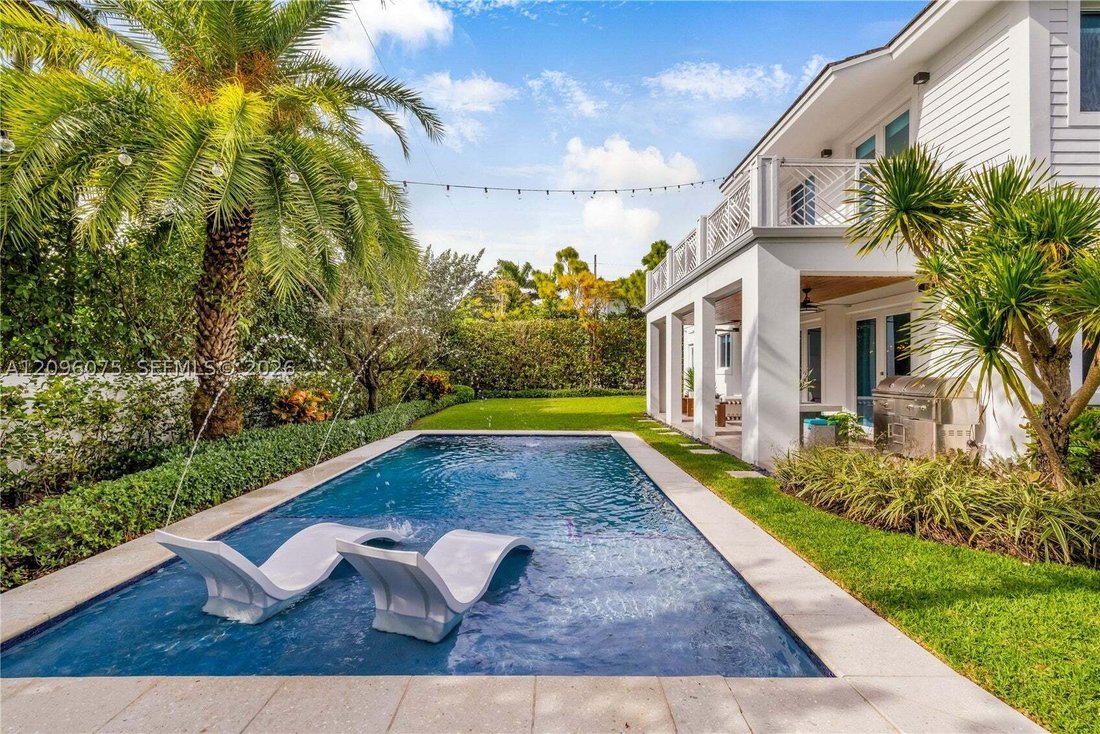 House in Miami, Florida, United States 1 - 18976260
