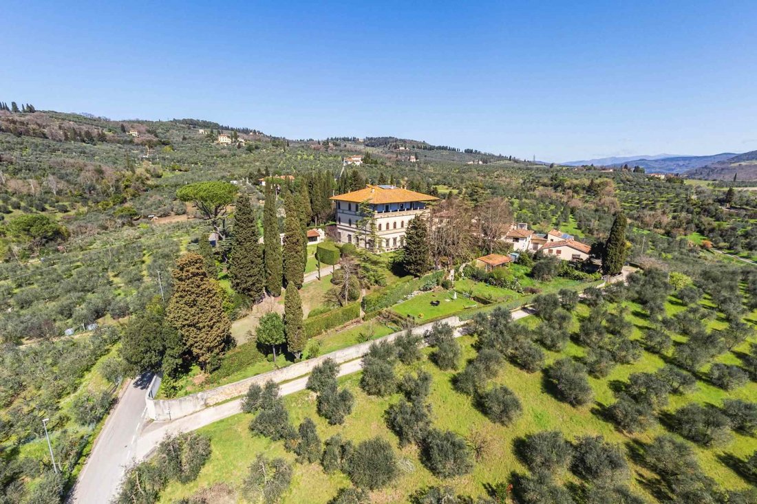 Apartment in Fiesole, Tuscany, Italy 2 - 18971175