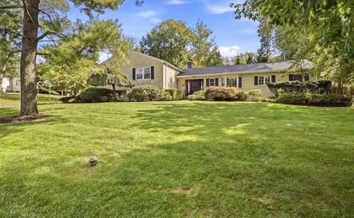 House in Millburn Township, New Jersey, United States 1