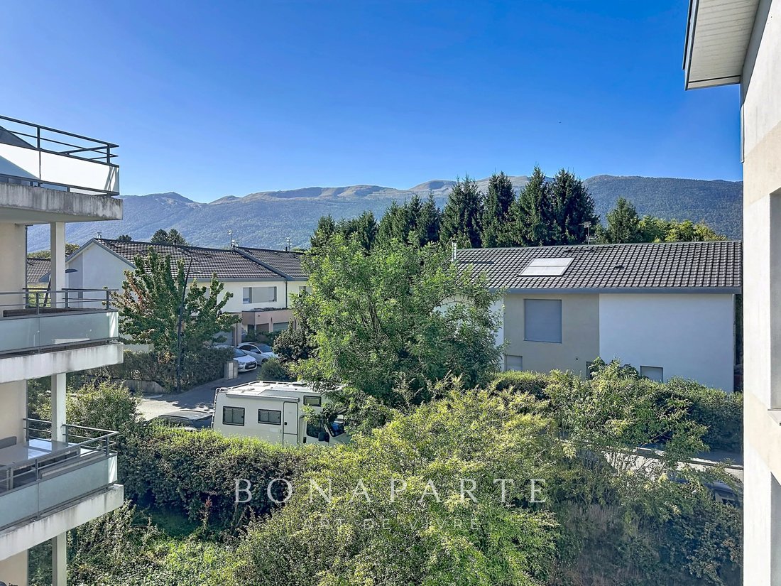 Apartment in Ségny, Auvergne-Rhône-Alpes, France 5 - 18872494