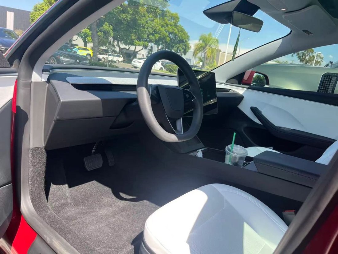 Sedan in Costa Mesa, CA, United States 3 - 18971780
