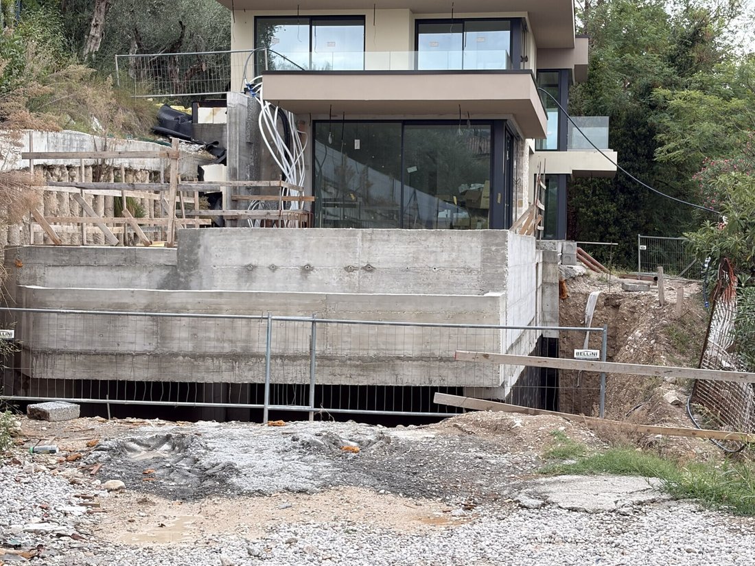 Villa in Garda, Veneto, Italy 4 - 16041217