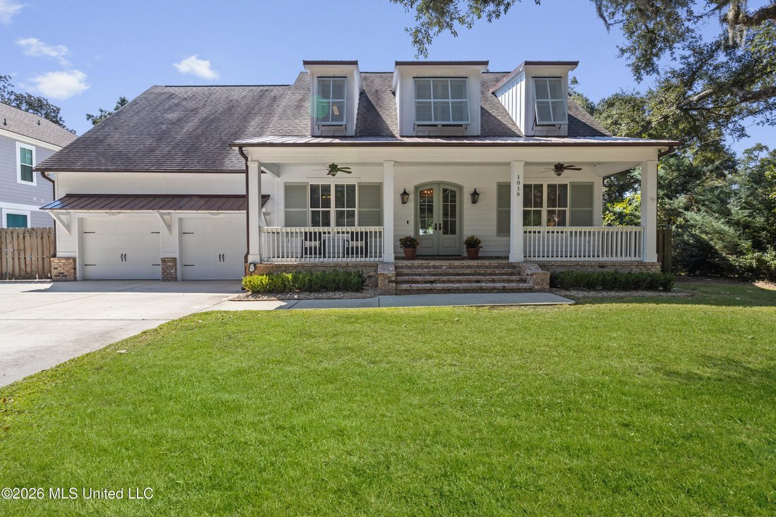 House in Ocean Springs, Mississippi, United States 1 - 18969620