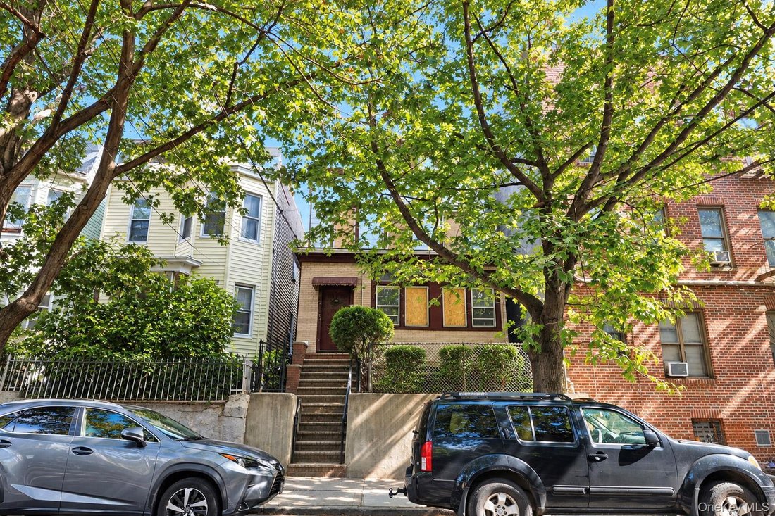 House in New York, New York, United States 1 - 18973849
