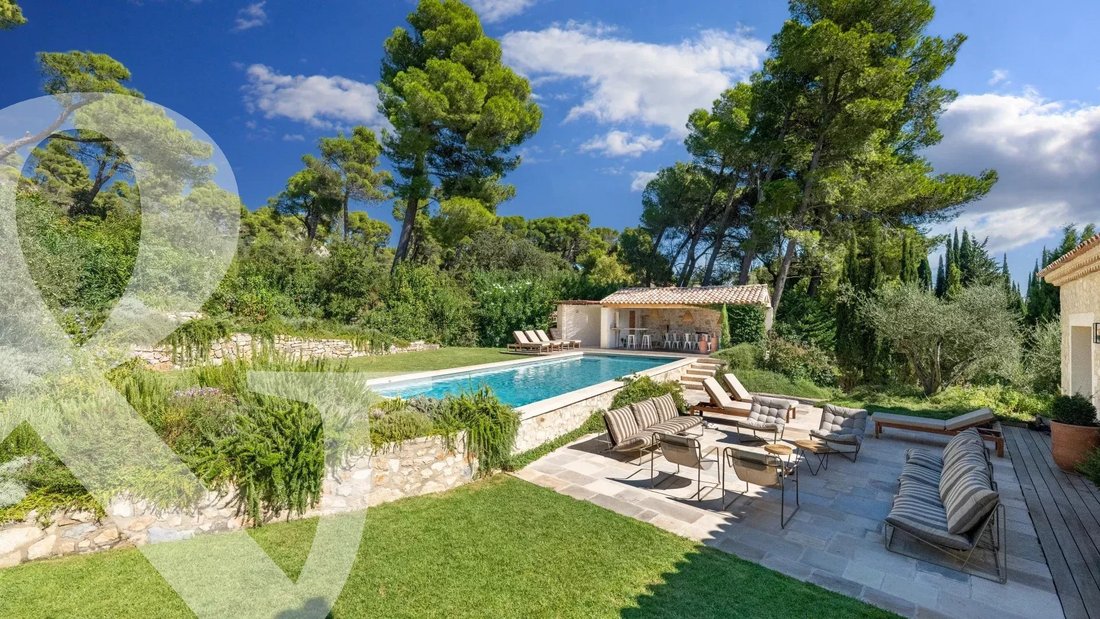 House in Maussane-les-Alpilles, Provence-Alpes-Côte d'Azur, France 5 - 18965928