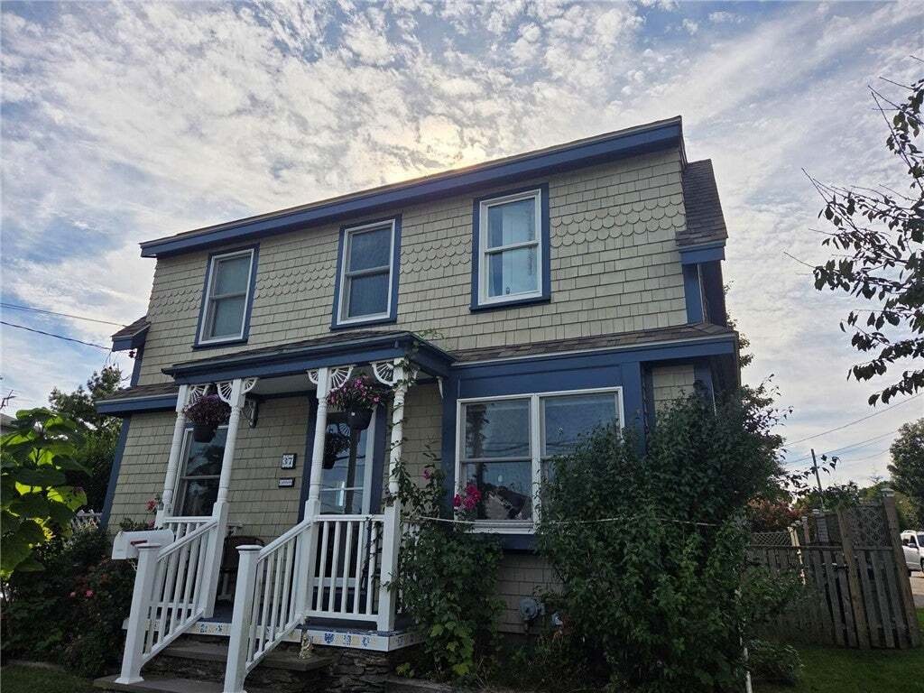Newport, Rhode Island, United States 1 - 18973724