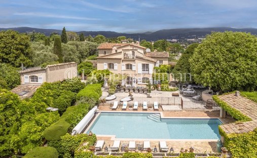 House in Grasse, Provence-Alpes-Côte d'Azur, France 1