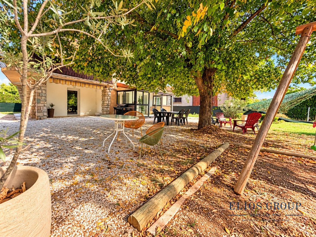 House in Tourves, Provence-Alpes-Côte d'Azur, France 1 - 18973059