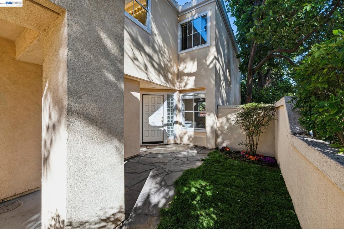 House in Alameda, California, United States 4 - 18977704