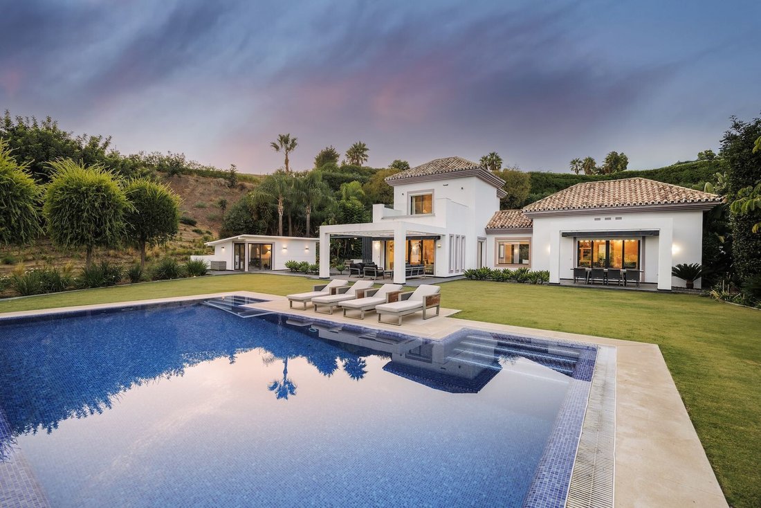Villa in Benahavis, Andalusia, Spain 1 - 18970922