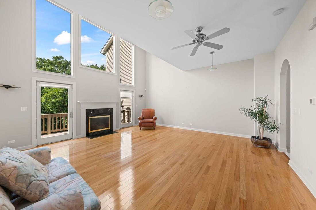 Townhouse in Palatine, Illinois, United States 2 - 18970223