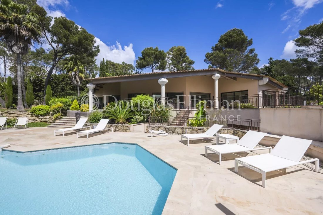 Villa in Mougins, Provence-Alpes-Côte d'Azur, Frankreich 4 - 17797383