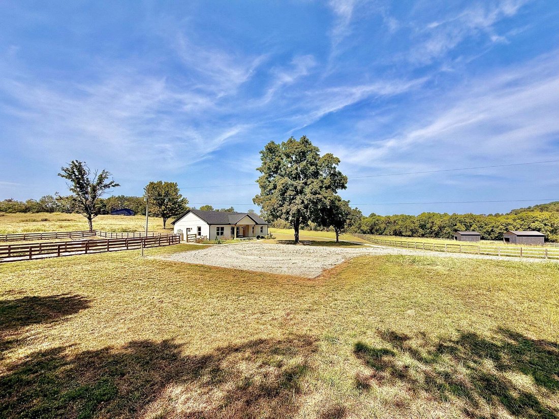 House in Pulaski, Tennessee, United States 1 - 18969126