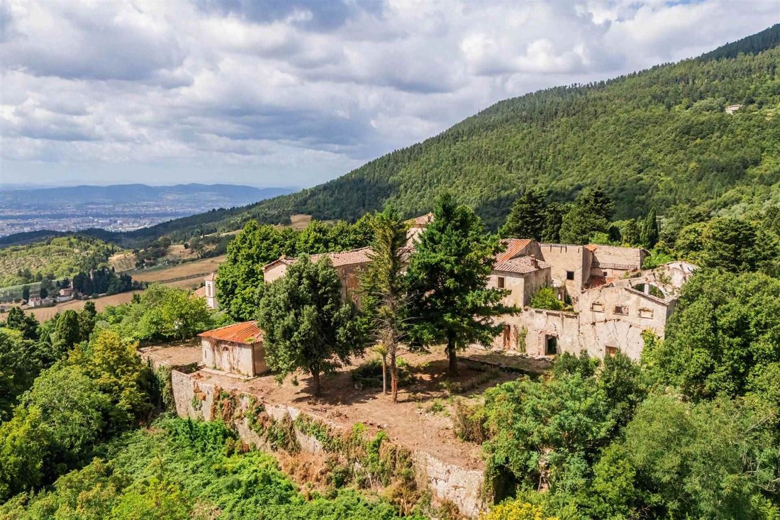 Estate in Monte Morello-Cercina, Municipality of Sesto Fiorentino, Tuscany 4 - 18971267