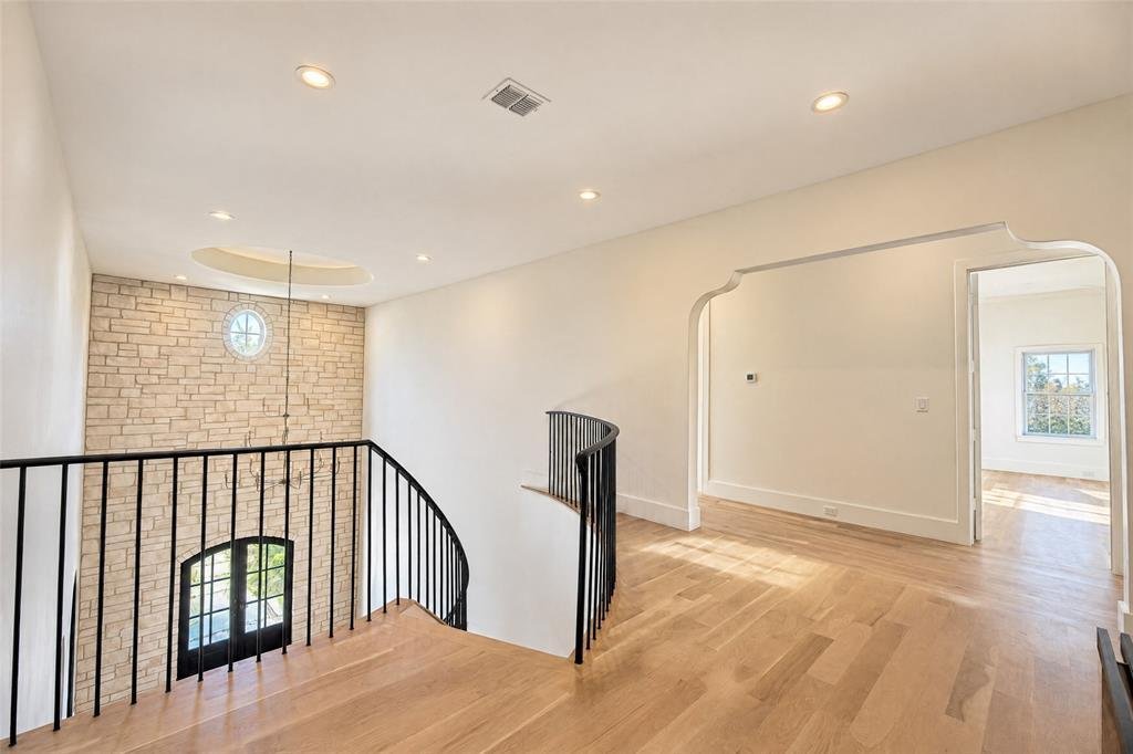 House in Dallas, Texas, United States 4 - 18976396