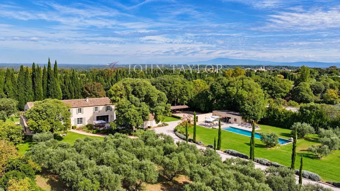 Country House in Saint-Rémy-de-Provence, Provence-Alpes-Côte d'Azur, France 1 - 18980706