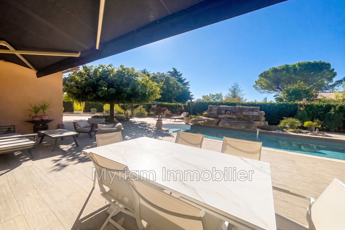 Villa in Saint-Cézaire-sur-Siagne, Provence-Alpes-Côte d'Azur, France 4 - 18974233