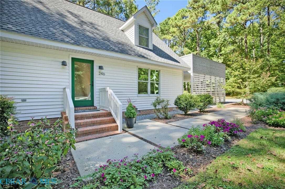 House in Urbanna, Virginia, United States 1 - 18964863