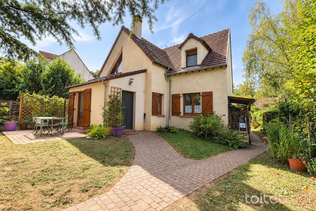 House in Nord Yvette, Saint-Rémy-lès-Chevreuse, France 1 - 18976502