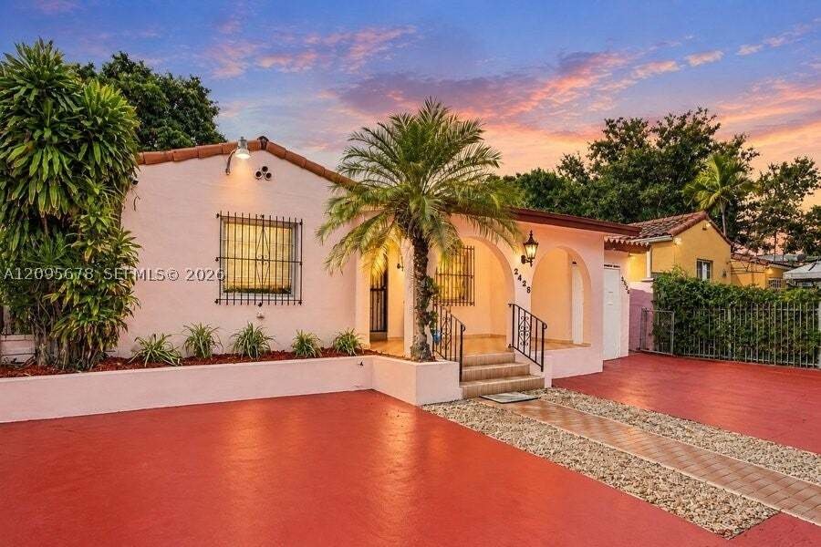 House in Miami, Florida, United States 2 - 18969783