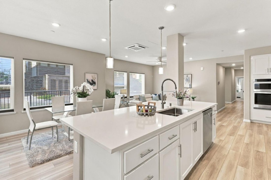 Condo in San Mateo, California, United States 4 - 18705584
