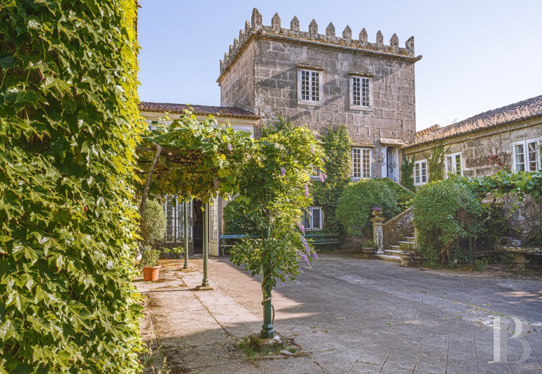 Castle in Pontevedra, Galicia, Spain 1 - 18971023