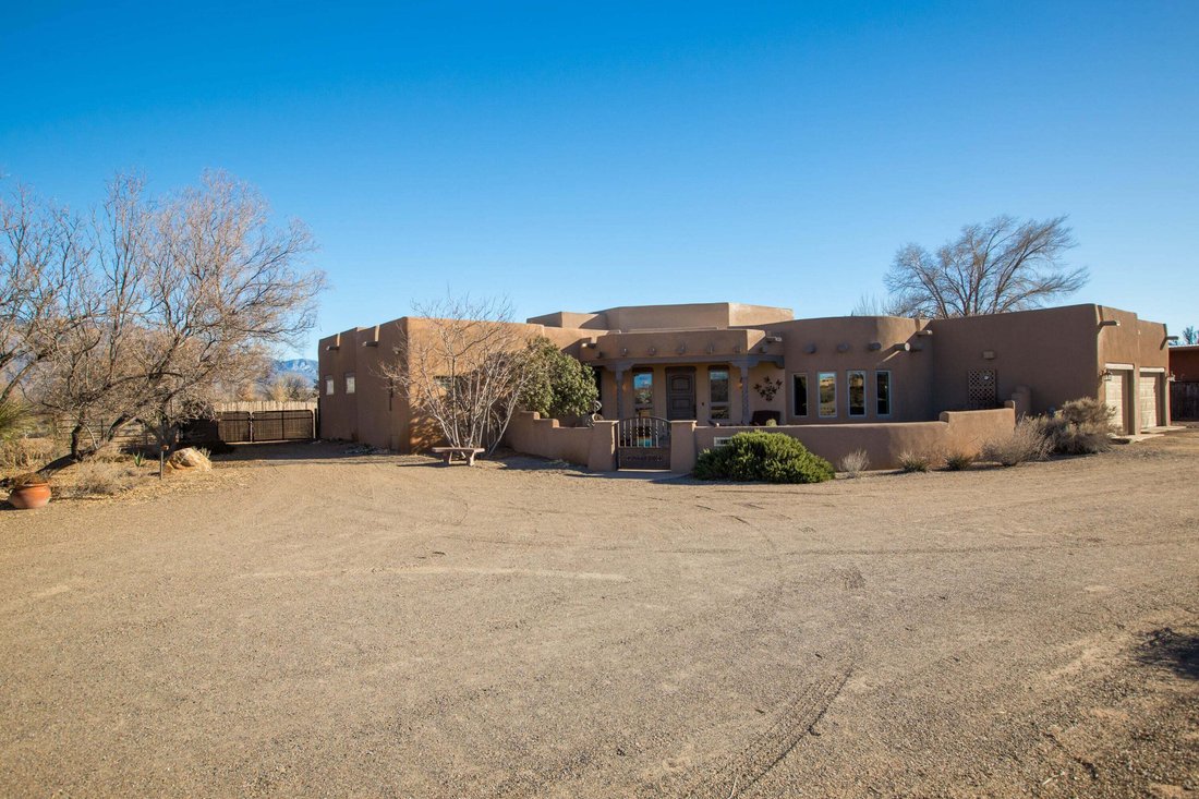 House in Corrales, New Mexico, United States 3 - 18973412