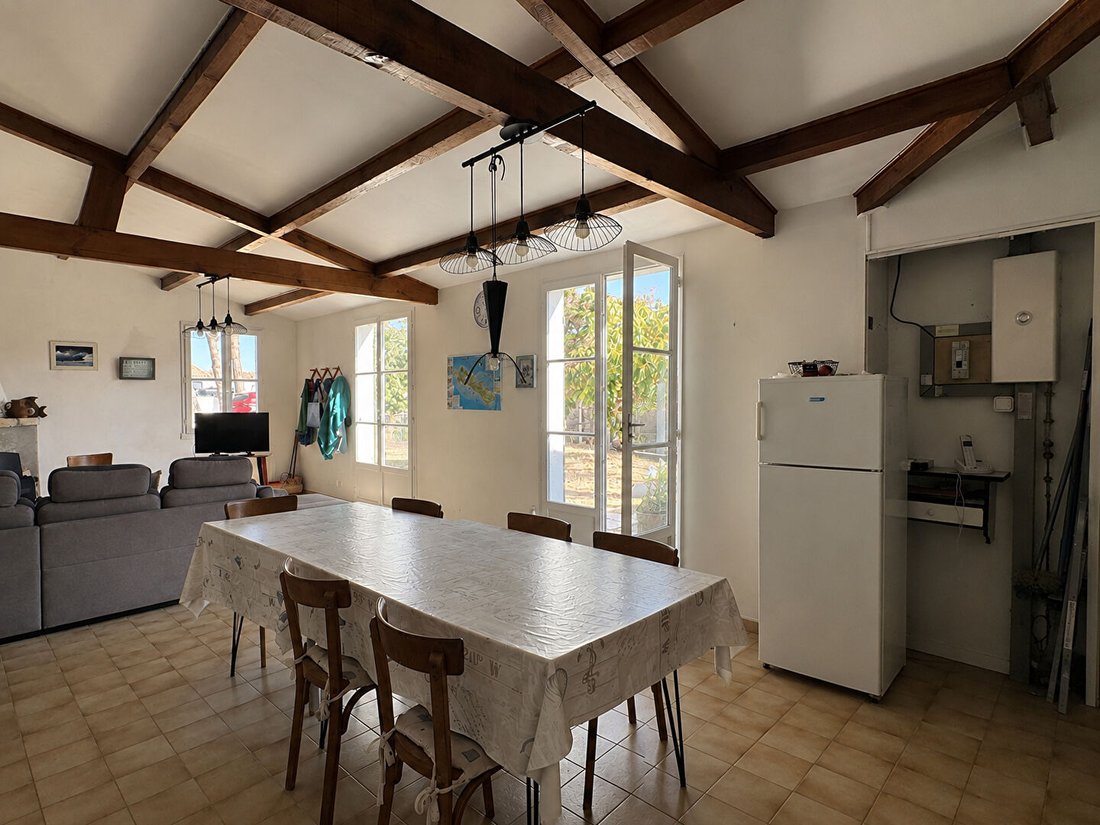 House in Sainte-Marie-de-Ré, Nouvelle-Aquitaine, France 4 - 18974122