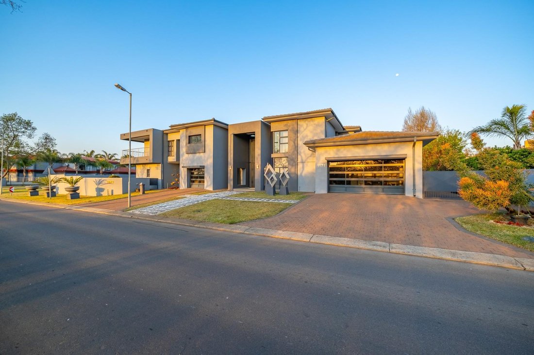 House in Zambezi Country Estate, Gauteng, South Africa 3 - 18971113