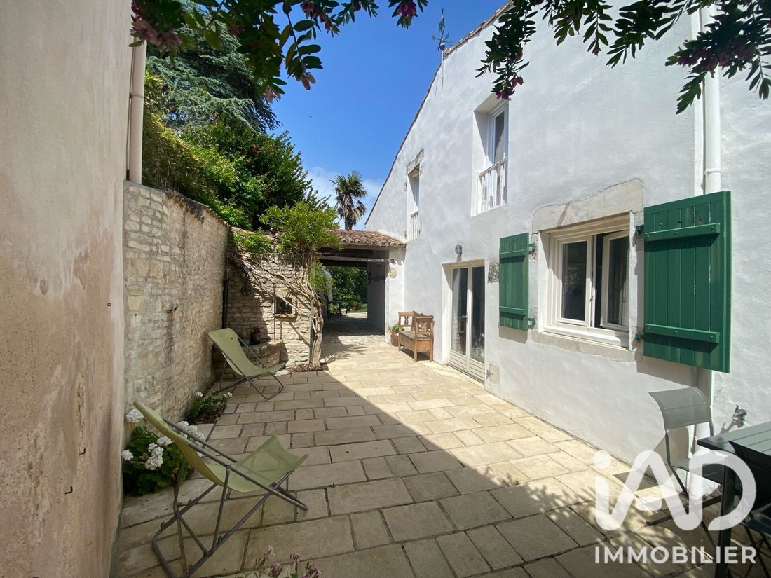 House in La Couarde-sur-Mer, Nouvelle-Aquitaine, France 2 - 18980003