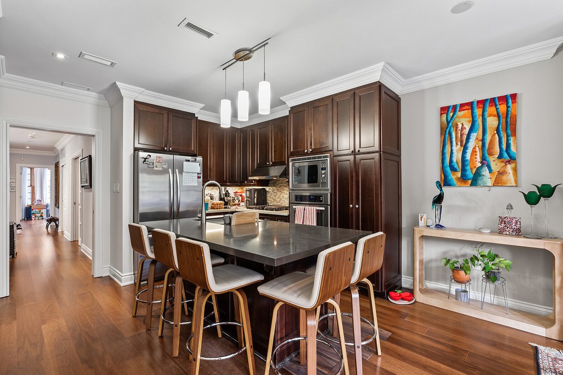 Condo in Toronto, Ontario, Canada 4 - 18974461