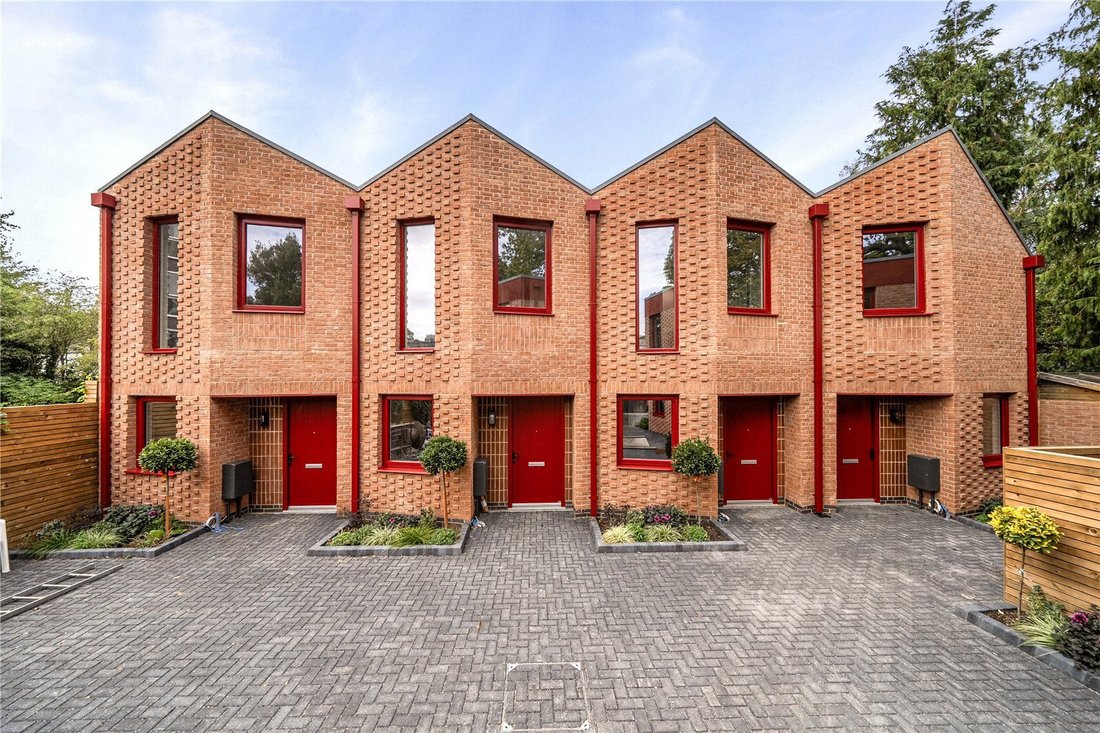 House in Barnet, England 3 - 18968845