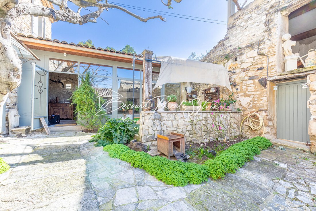 Villa in Velleron, Provence-Alpes-Côte d'Azur, France 3 - 18966623
