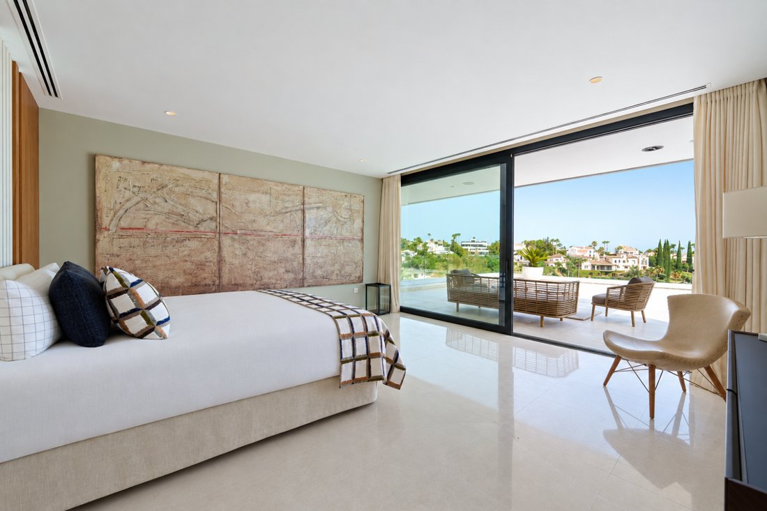 Villa in Nueva Andalucia, Marbella, Spain 3 - 18965808