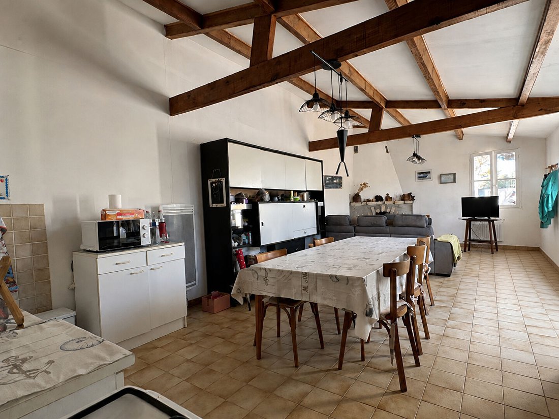 House in Sainte-Marie-de-Ré, Nouvelle-Aquitaine, France 5 - 18974122
