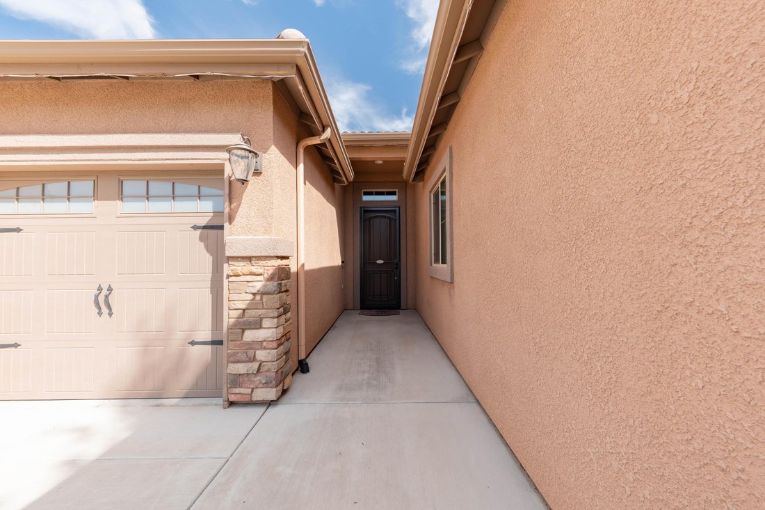 House in Visalia, California, United States 5 - 18967888