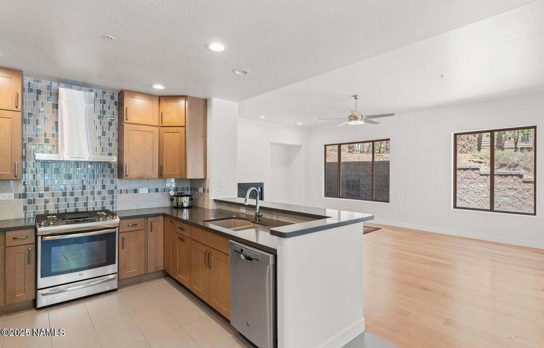 Condo in Flagstaff, Arizona, United States 1 - 18976058