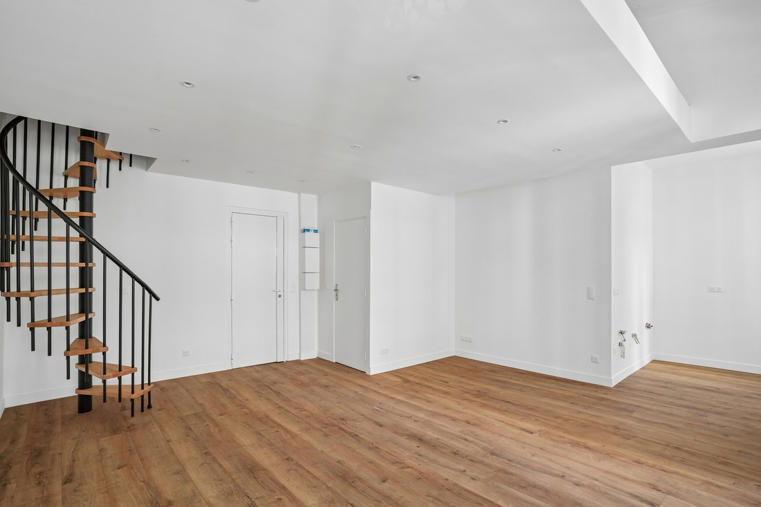 Apartment in Grandes Carrières-Clichy, Paris 18e Arrondissement, Paris 3 - 18971532
